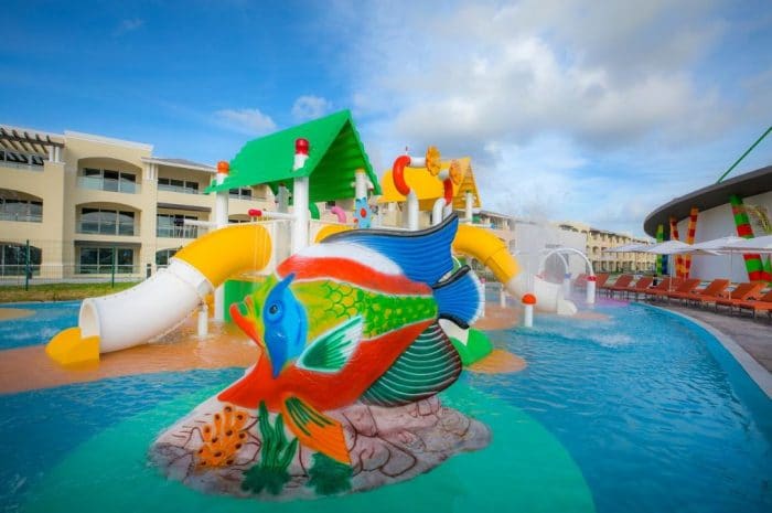 the-grand-at-moon-palace_waterpark2