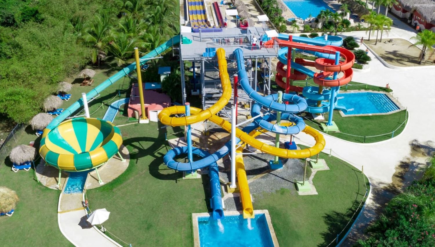 tout inclus pour les familles de 3 enfants grand sirenis aquaparc2